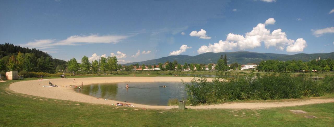 אמבר Camping La Vallee Verte מראה חיצוני תמונה
